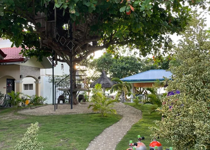 The Shuim Dive Hotel *